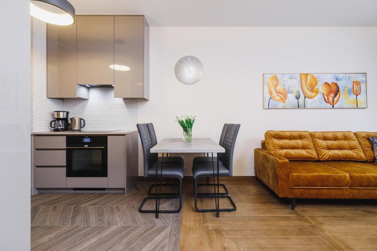 Apartments Go Rakowicka By Noclegi Renters Kraków Zewnętrze zdjęcie